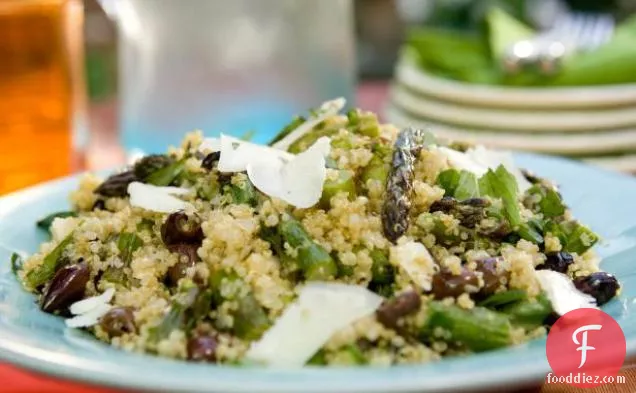 Quinoa Salad with Asparagus, Goat Cheese and Black Olives