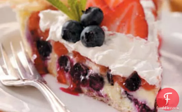 Berry Cheesecake Pie