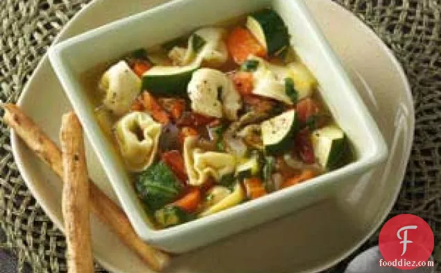 Veggie Tortellini Soup