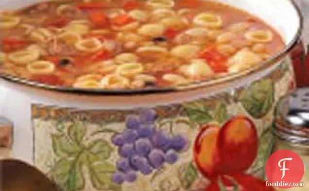सफेद बीन और पास्ता सूप