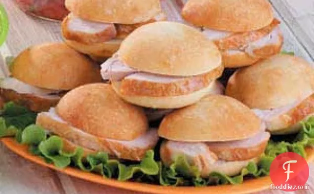 Seasoned Turkey Sandwiches