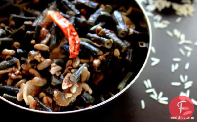 Kerala Beans Stirfry - Payar Mezhukkupuratti