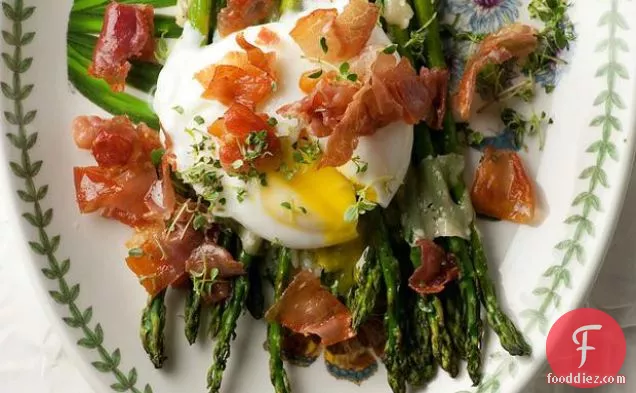 Roasted Asparagus With Crispy Prosciutto And Poached Egg