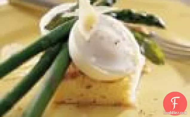 Asparagus With Poached Eggs