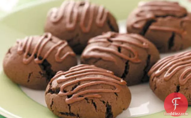 Frosted Cocoa Cookies