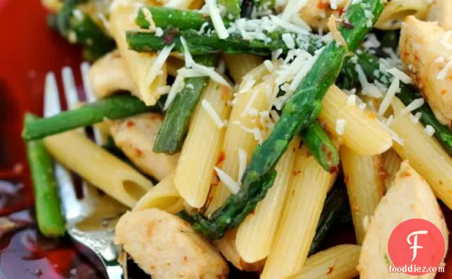 Aleppo Pepper Chicken, Asparagus And Penne Pasta