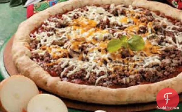 स्ट्रिंग पनीर भरवां-क्रस्ट पिज्जा