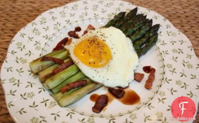 Roasted Asparagus With Egg