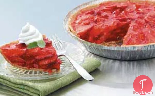 Light Strawberry Pie