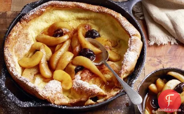 Souffle Pancake With Apple-Pear Compote