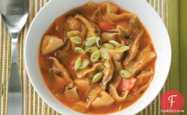 एशियाई चिकन नूडल सूप