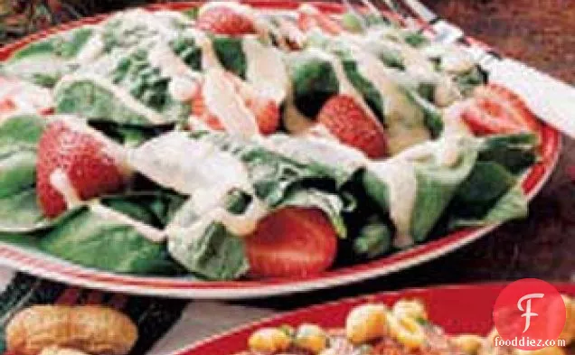 Spinach Salad with Peanut Dressing