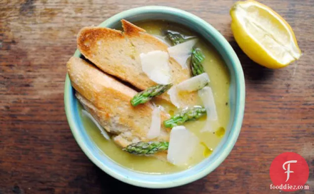 Springtime Asparagus Soup