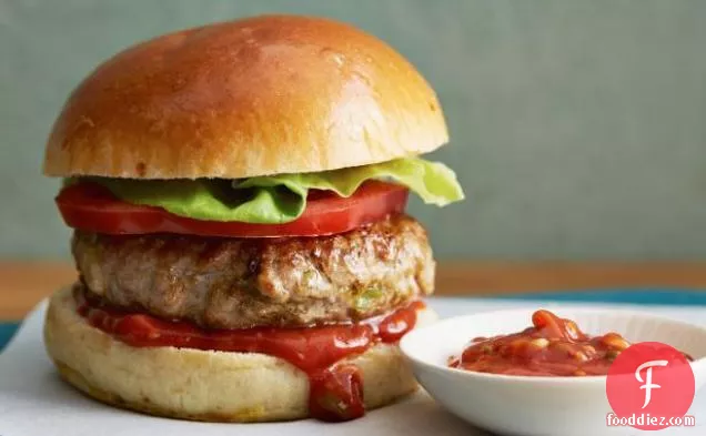 Curry Pork Burgers with Spicy Ketchup