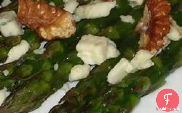 Asparagus With Gorgonzola And Roasted Walnuts