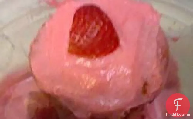 Strawberry Cake IV