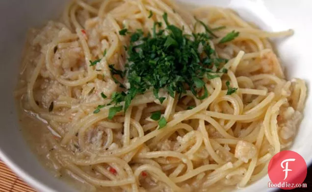 Dinner Tonight: Spaghetti with Thyme-Chile Celeriac Puree