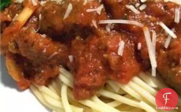 Spaghetti with Tomato and Sausage Sauce