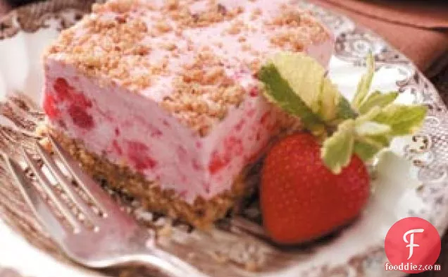 Frozen Strawberry Shortbread Dessert