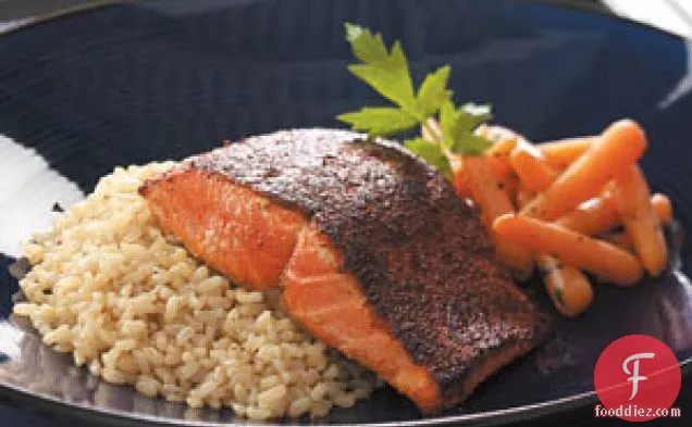 पैन-सियर्ड चिली सैल्मन