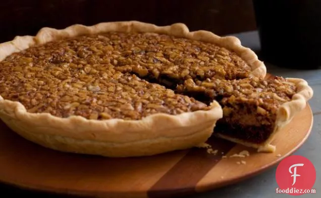 Chocolate Walnut Kentucky Pie