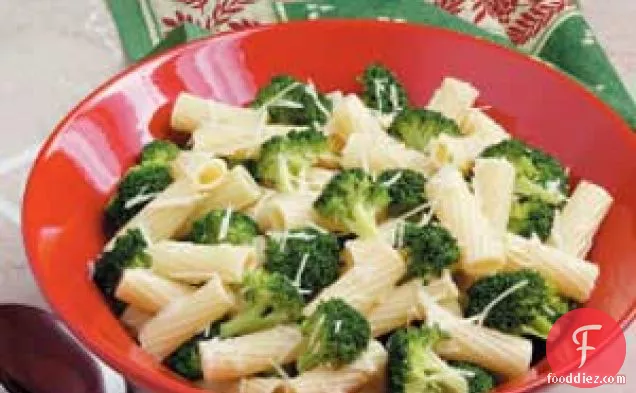 Garlic Broccoli Pasta