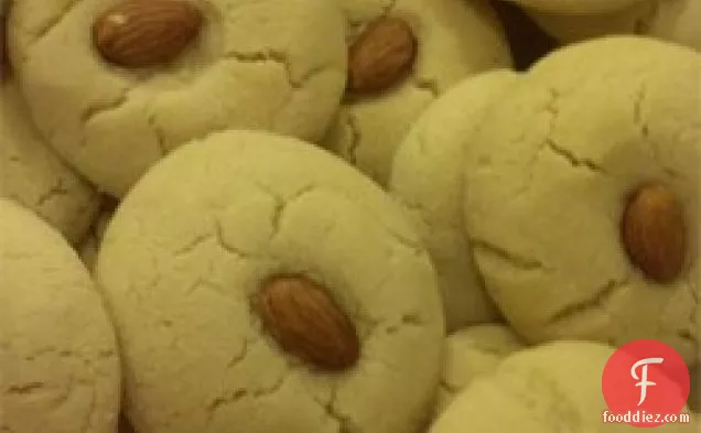 Almond Cookies (Dim Sum Variety)