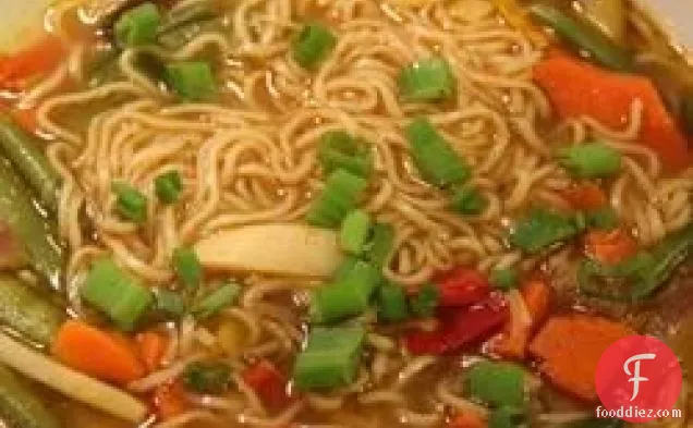रेमन नूडल सूप