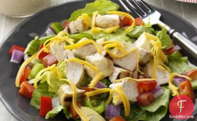 Grilled Chicken on Greens with Citrus Dressing