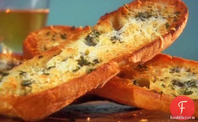 Sop-tastic Garlic Bread