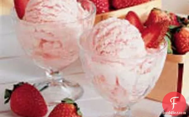 सर्वश्रेष्ठ स्ट्रॉबेरी आइसक्रीम
