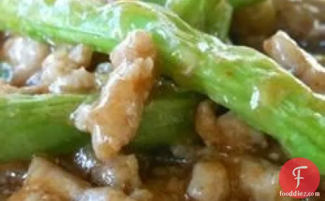 मसालेदार हरी बीन्स और पोर्क, एशियाई शैली