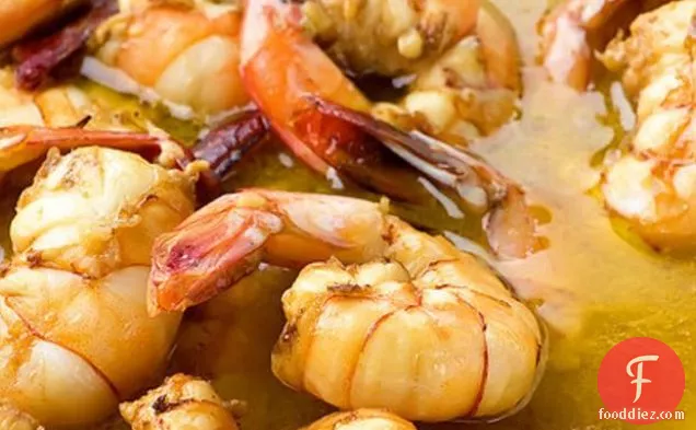 चीटर की बारबेक्यू लहसुन झींगा और एक रसोई की किताब प्रतियोगिता