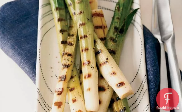 Grilled Baby Leeks with Romesco Sauce
