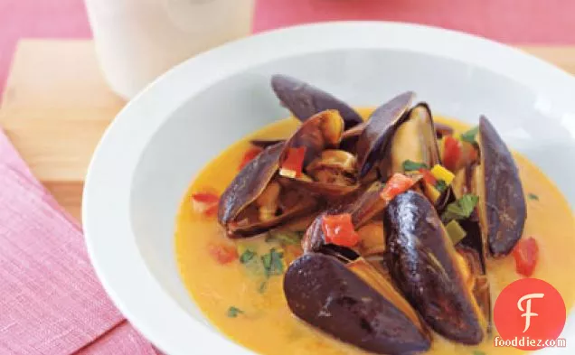 Mussels with Oven Fries