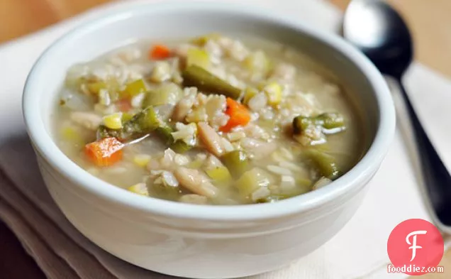 Summer Vegetable Soup With Rice