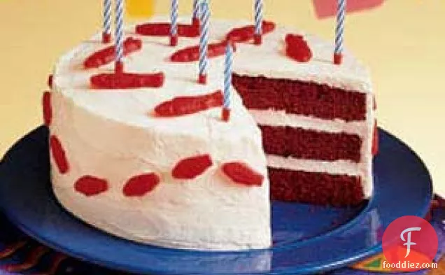 "मछलीदार" लाल मखमली केक