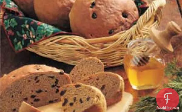 Country Raisin Rye Bread