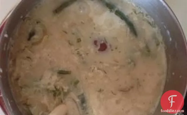 रूसी हरी बीन और आलू का सूप