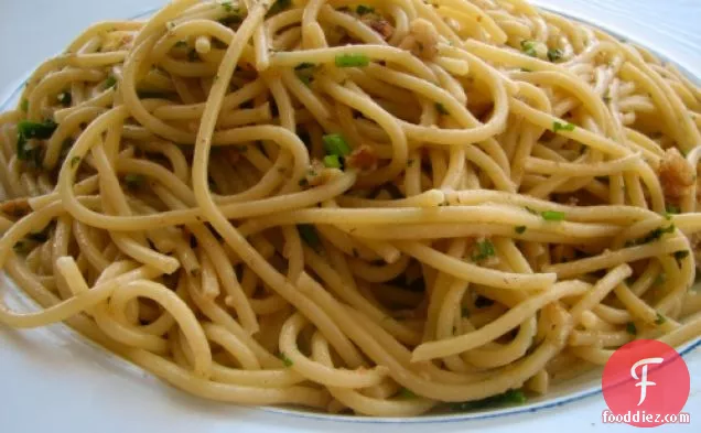 Spaghetti With Walnuts And Anchovies