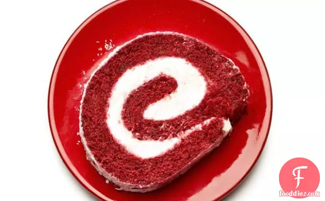 लाल मखमली-चेरी केक रोल