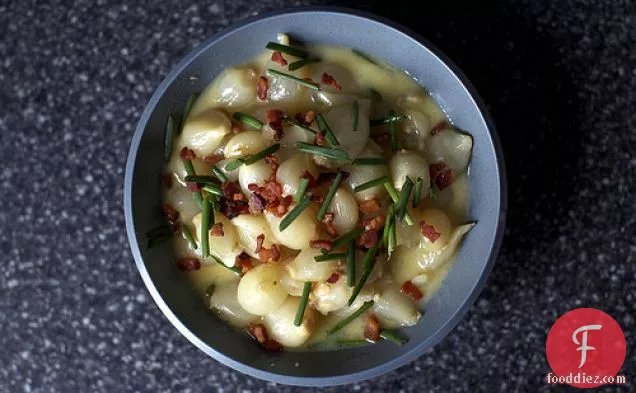 Creamed Onions With Bacon And Chives