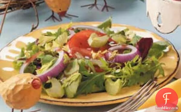 Red Onion and Tomato Salad