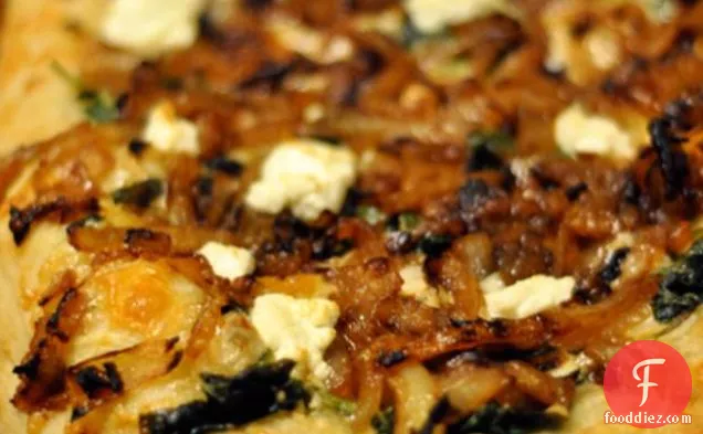 Caramelized Onion And Goat Cheese Pizza