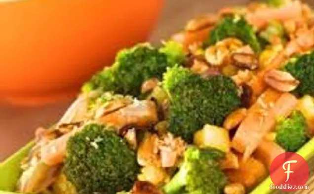 Gingered Carrots And Red Onions With Broccoli