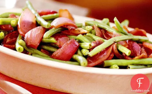 Green Beans and Pan-Roasted Red Onions