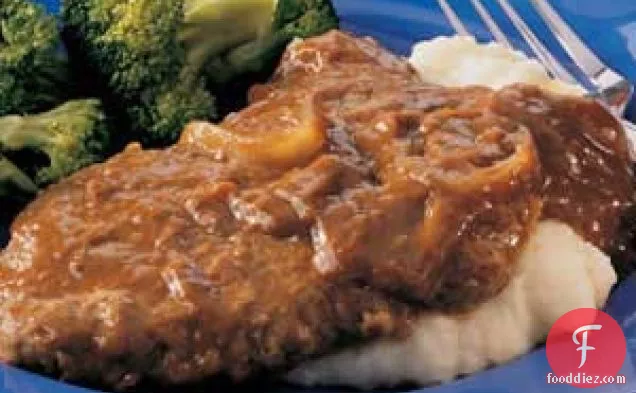 Cubed Steaks with Gravy
