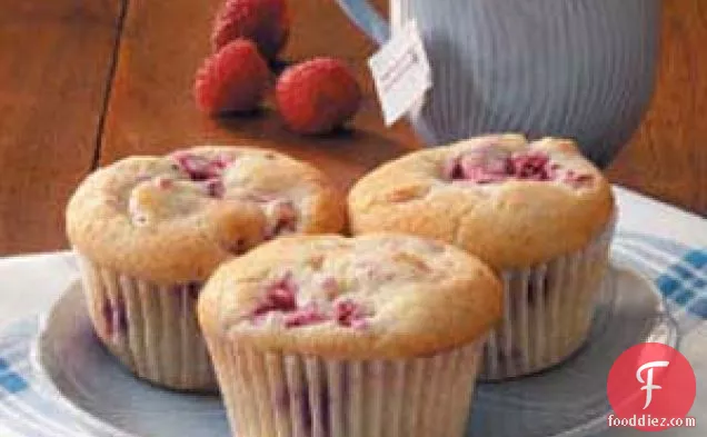 Walnut Raspberry Muffins