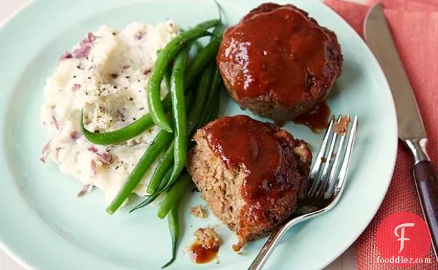 Meatloaf Muffins with Barbecue Sauce