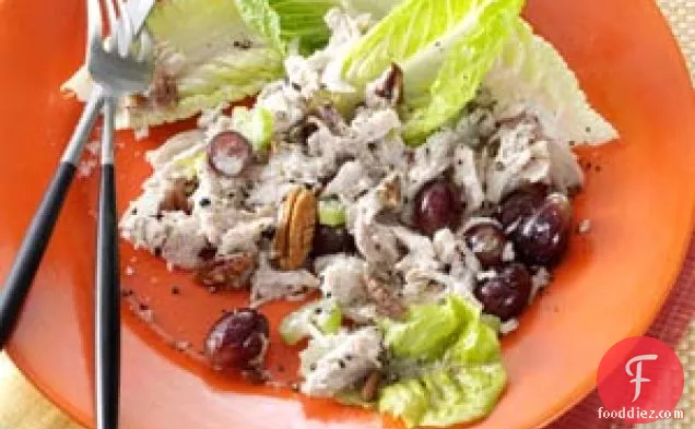 Chunky Chicken Salad with Grapes and Pecans